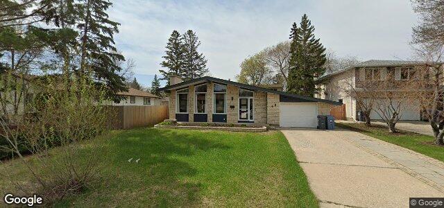 Larawan ng 42 Millikin Road sa Winnipeg, Manitoba