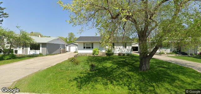 74 Lafayette Bay ਦੀ ਫੋਟੋ, ਵਿਨੀਪਿਗ, ਮੈਨੀਟੋਬਾ