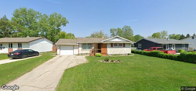 Photo of 92 Mount Allison Bay in Winnipeg, Manitoba