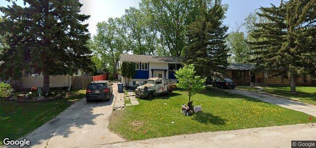 Photo of 95 Mount Allison Bay in Winnipeg, Manitoba