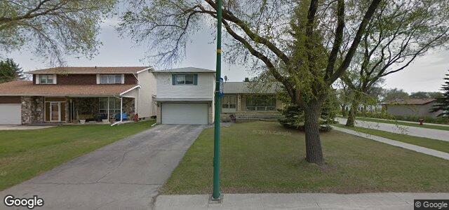 100 Tanoak Park Drive ਦੀ ਫੋਟੋ, ਵਿਨੀਪਿਗ, ਮੈਨੀਟੋਬਾ