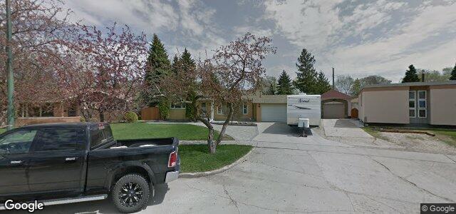 Photo of 46 Sweetwood Bay in Winnipeg, Manitoba