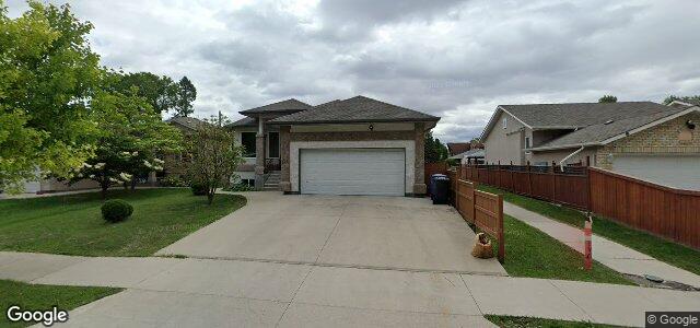 711 Airlies Street ਦੀ ਫੋਟੋ, ਵਿਨੀਪਿਗ, ਮੈਨੀਟੋਬਾ