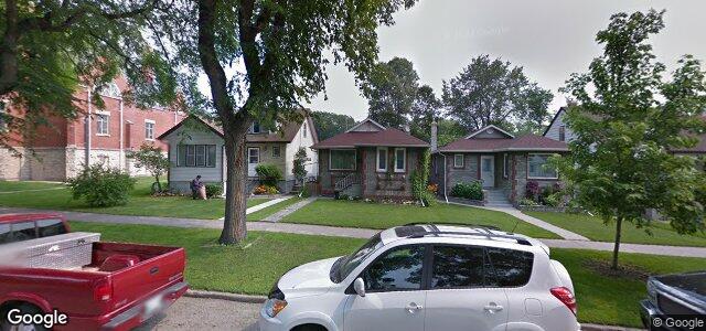 131 Cobourg Avenue ਦੀ ਫੋਟੋ, ਵਿਨੀਪਿਗ, ਮੈਨੀਟੋਬਾ