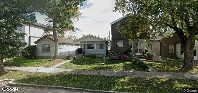 Larawan ng 18 Morier Avenue sa Winnipeg, Manitoba