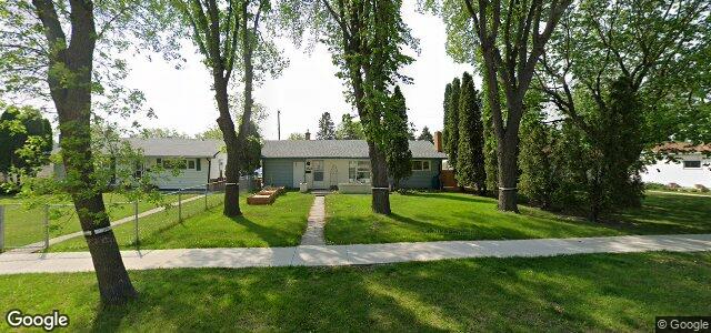 1028 Hector Avenue（加拿大曼尼托巴省温尼伯市）房屋照片