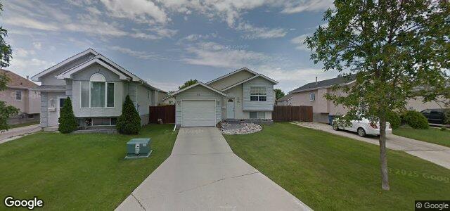 Larawan ng 65 Shauna Way sa Winnipeg, Manitoba