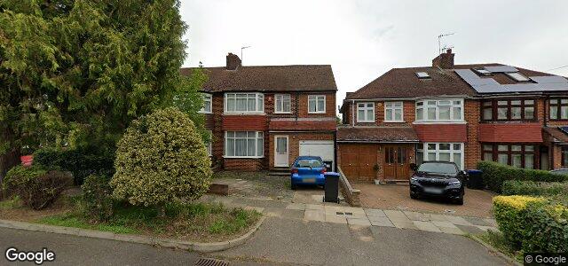 Larawan ng 42 Lonsdale Drive sa Winnipeg, Manitoba