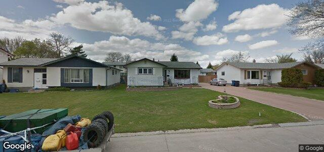 86 Uplands Crescent ਦੀ ਫੋਟੋ, ਵਿਨੀਪਿਗ, ਮੈਨੀਟੋਬਾ