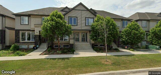 Larawan ng 22 Bridgeford Path sa Winnipeg, Manitoba