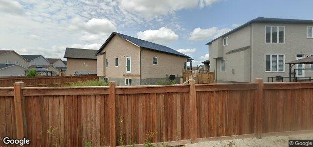 43 Burrowing Owl Cove ਦੀ ਫੋਟੋ, ਵਿਨੀਪਿਗ, ਮੈਨੀਟੋਬਾ