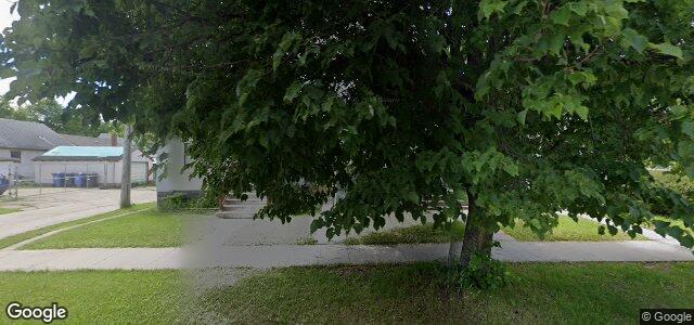 Photo of 664 Church Avenue in Winnipeg, Manitoba