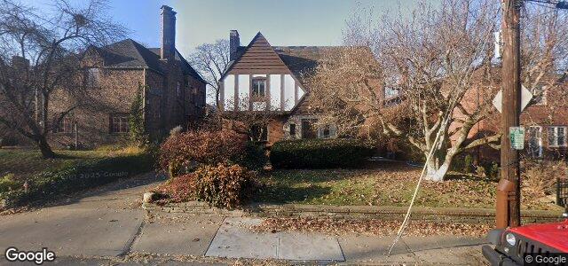 Larawan ng 724 College Avenue sa Winnipeg, Manitoba