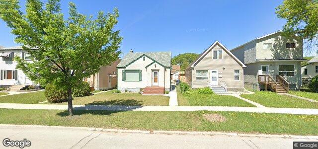 Photo of 737 Inkster Boulevard in Winnipeg, Manitoba