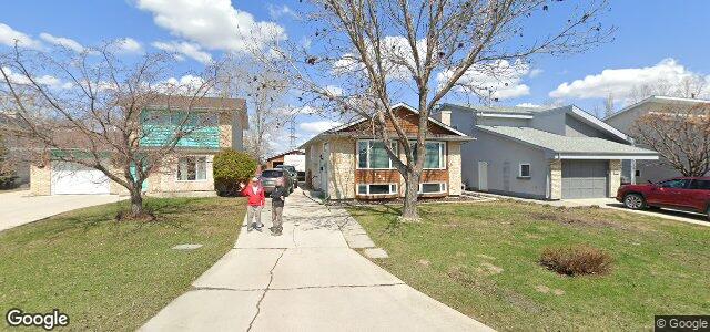Photo of 126 Charbonneau Crescent in Winnipeg, Manitoba