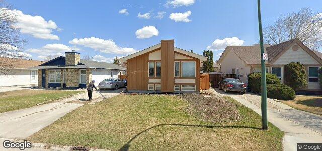 201 Charbonneau Crescent ਦੀ ਫੋਟੋ, ਵਿਨੀਪਿਗ, ਮੈਨੀਟੋਬਾ