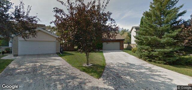 246 Charbonneau Crescent（加拿大曼尼托巴省溫尼伯市）房屋照片