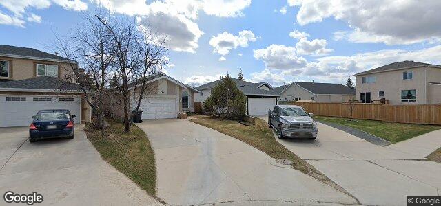 307 De La Seigneurie Boulevard ਦੀ ਫੋਟੋ, ਵਿਨੀਪਿਗ, ਮੈਨੀਟੋਬਾ