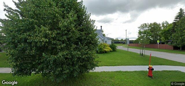 586 Renfrew Street ਦੀ ਫੋਟੋ, ਵਿਨੀਪਿਗ, ਮੈਨੀਟੋਬਾ