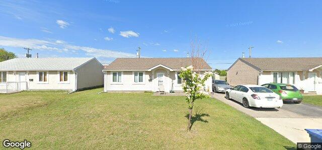 Photo of 18 Cornwall Boulevard in Winnipeg, Manitoba