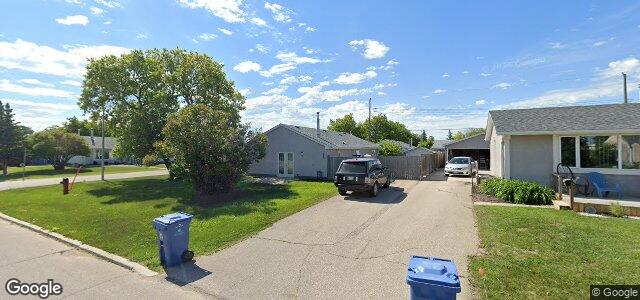 Photo of 190 Braintree Crescent in Winnipeg, Manitoba