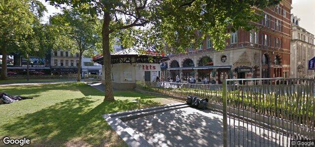 Photo of 2 Leicester Square in Winnipeg, Manitoba