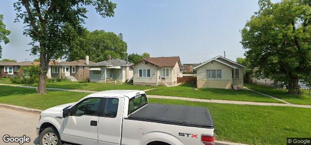 215 Burrin Avenue ਦੀ ਫੋਟੋ, ਵਿਨੀਪਿਗ, ਮੈਨੀਟੋਬਾ