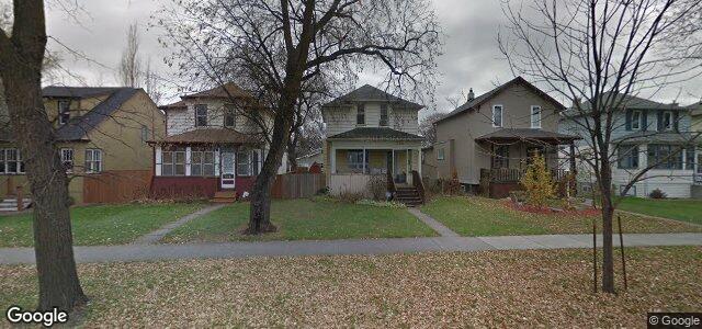 Larawan ng 230 Burrin Avenue sa Winnipeg, Manitoba