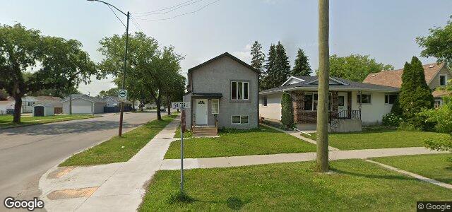 Photo of 310 Semple Avenue in Winnipeg, Manitoba