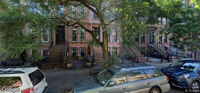 Photo of 326 Jefferson Avenue in Winnipeg, Manitoba