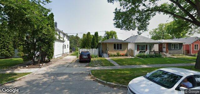 327 Semple Avenue ਦੀ ਫੋਟੋ, ਵਿਨੀਪਿਗ, ਮੈਨੀਟੋਬਾ