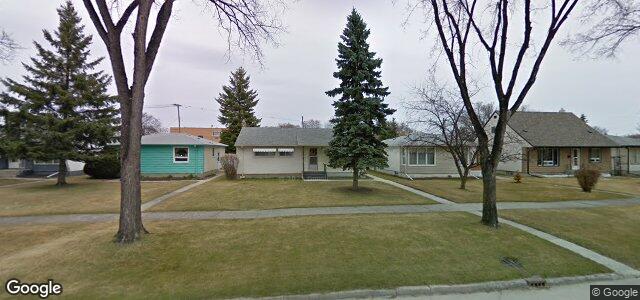 Photo of 349 Burrin Avenue in Winnipeg, Manitoba