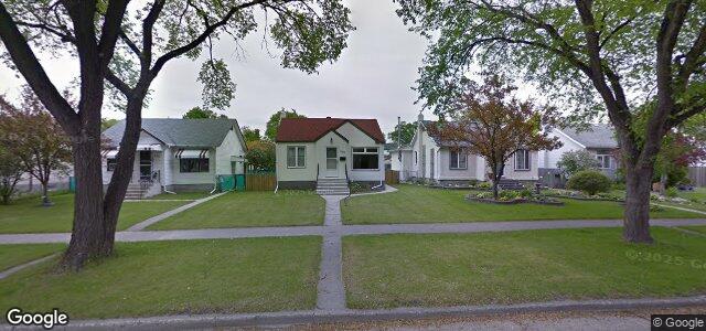 Photo of 369 Rupertsland Avenue in Winnipeg, Manitoba