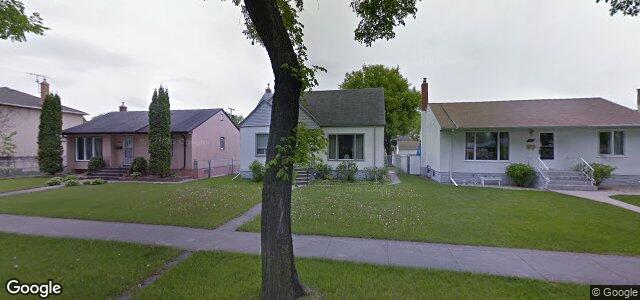 Photo of 404 Enniskillen Avenue in Winnipeg, Manitoba