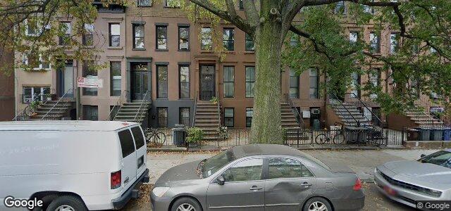 Larawan ng 452 Jefferson Avenue sa Winnipeg, Manitoba