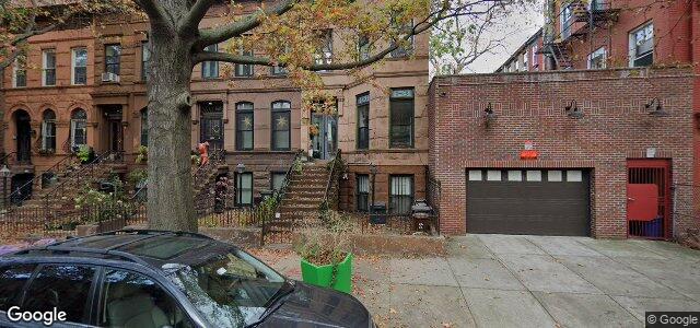 Larawan ng 565 Jefferson Avenue sa Winnipeg, Manitoba