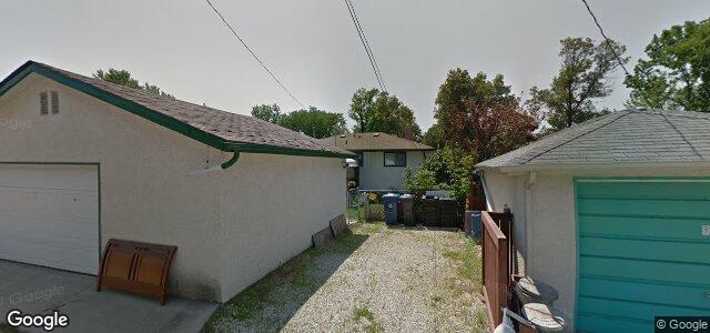 Photo of 525 Yale Avenue E in Winnipeg, Manitoba