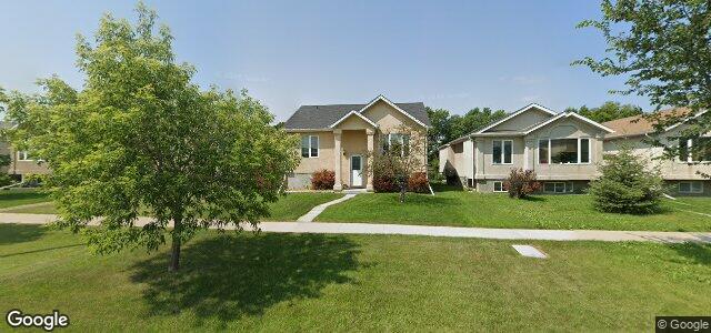 Larawan ng 119 Redonda Street sa Winnipeg, Manitoba