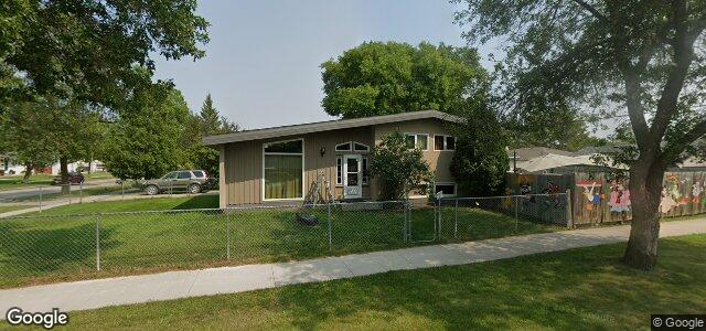 124 St Claire Boulevard ਦੀ ਫੋਟੋ, ਵਿਨੀਪਿਗ, ਮੈਨੀਟੋਬਾ