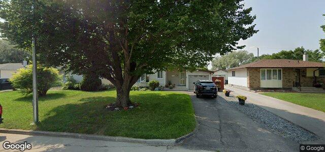 137 Brelade Street（加拿大曼尼托巴省温尼伯市）房屋照片