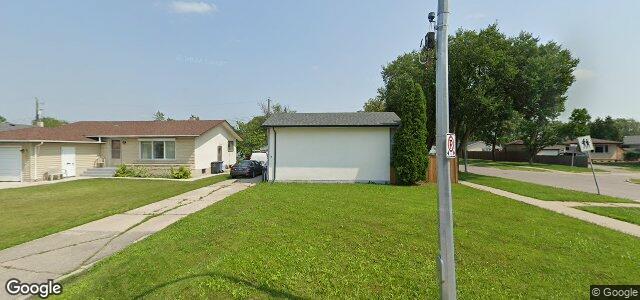 2 Blue Heron Crescent ਦੀ ਫੋਟੋ, ਵਿਨੀਪਿਗ, ਮੈਨੀਟੋਬਾ