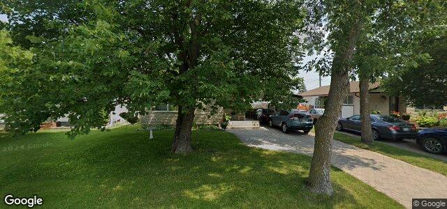 Photo of 30 Laurentia Bay in Winnipeg, Manitoba