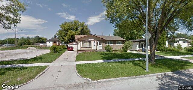Photo of 313 Harold Avenue E in Winnipeg, Manitoba