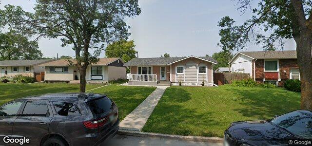 325 Thom Avenue E ਦੀ ਫੋਟੋ, ਵਿਨੀਪਿਗ, ਮੈਨੀਟੋਬਾ