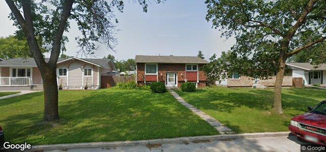 329 Thom Avenue E ਦੀ ਫੋਟੋ, ਵਿਨੀਪਿਗ, ਮੈਨੀਟੋਬਾ