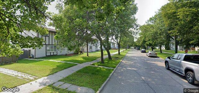 Photo of 330 Mcmeans Avenue E in Winnipeg, Manitoba
