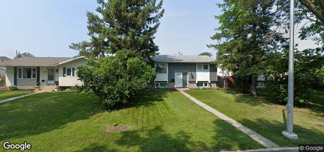 Larawan ng 341 Thom Avenue E sa Winnipeg, Manitoba