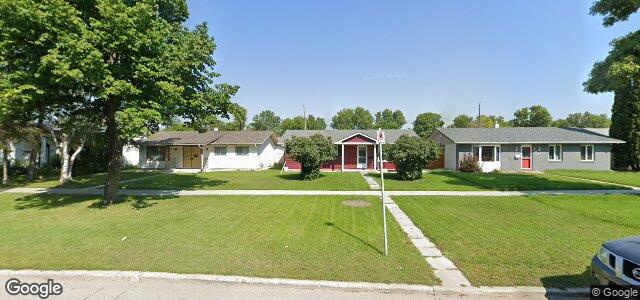 703 Kildare Avenue E ਦੀ ਫੋਟੋ, ਵਿਨੀਪਿਗ, ਮੈਨੀਟੋਬਾ