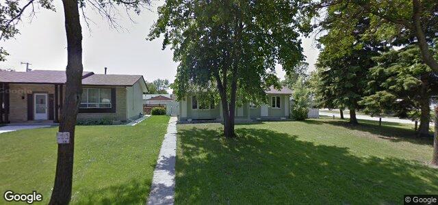 Larawan ng 74 Allenby Crescent sa Winnipeg, Manitoba