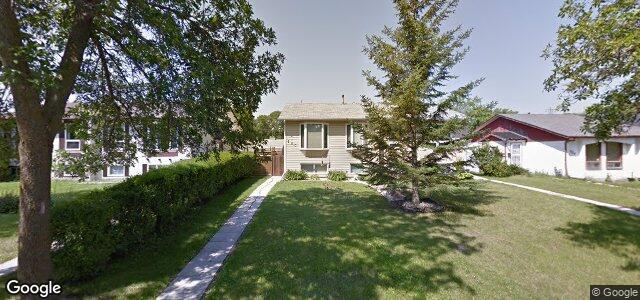 Photo of 880 Wayoata Street in Winnipeg, Manitoba